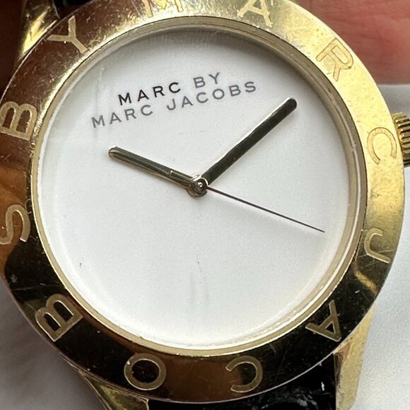 Marc By Marc Jacobs Blade Watch Women Gold Tone Black Band New Battery 9" - Picture 14 of 15